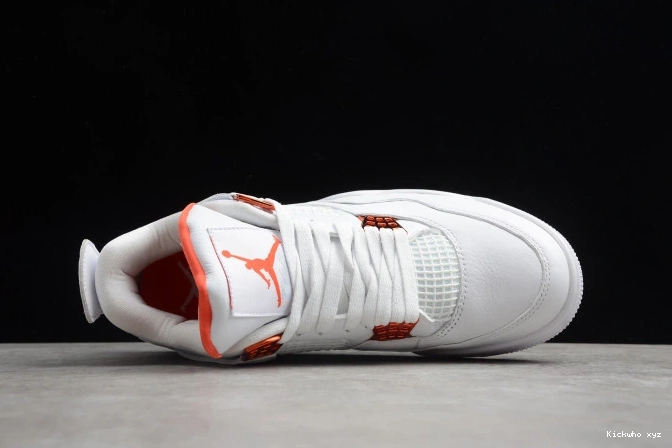 4 Jordan Air Team OrangeCT8527-118 0725
